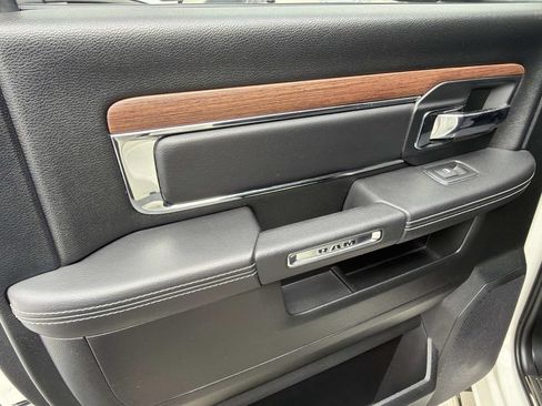 Used 2016 RAM 1500 Laramie w/ Convenience Group RWD image 14