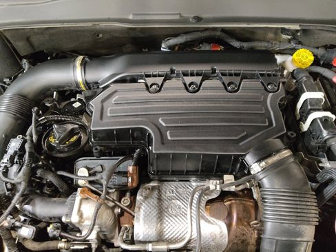 Used 2021 Jeep Renegade Limited image 30