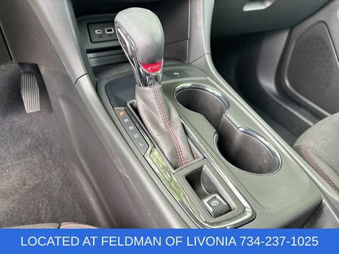 Used 2024 Chevrolet Equinox RS w/ LPO, Floor Liner Package FWD image 15