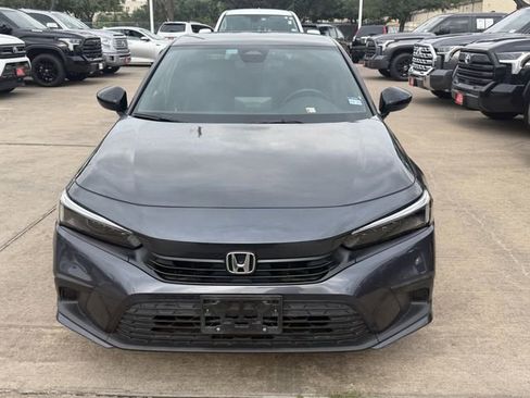 Used 2024 Honda Civic Sport image 2