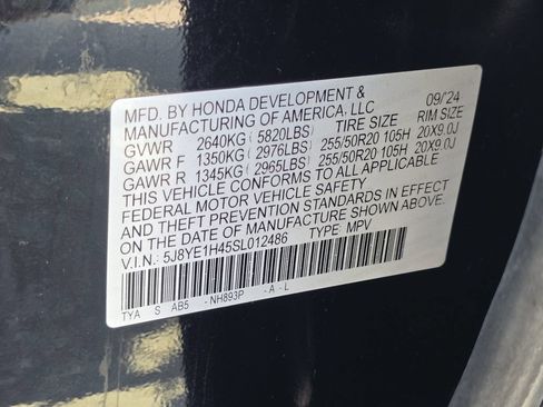 Used 2025 Acura MDX SH-AWD w/ Technology Package image 16