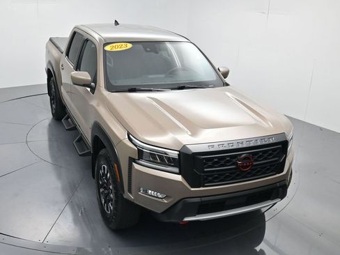 Used 2023 Nissan Frontier PRO-4X w/ Technology Package image 44