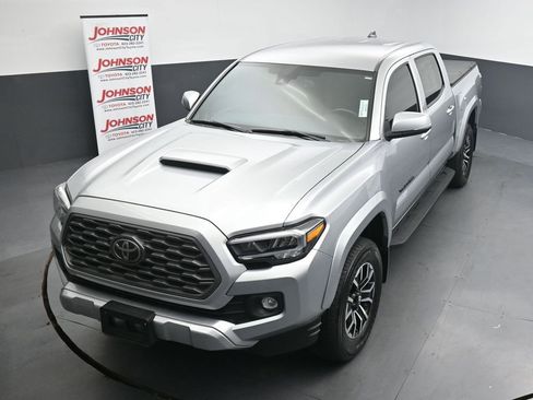 Used 2023 Toyota Tacoma TRD Sport AWD/4WD image 22