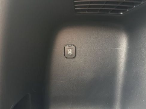 Used 2025 MAZDA CX-50 AWD 2.5 Hybrid w/ Premium Pkg image 14