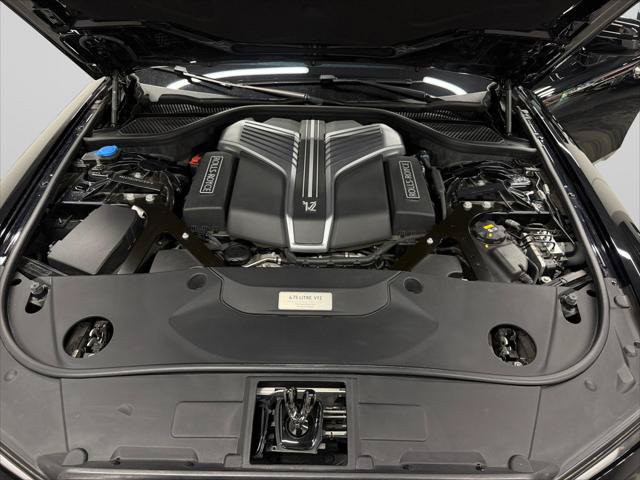 Used 2023 Rolls-Royce Ghost Black Badge w/ Black Badge Ghost Package AWD/4WD image 19