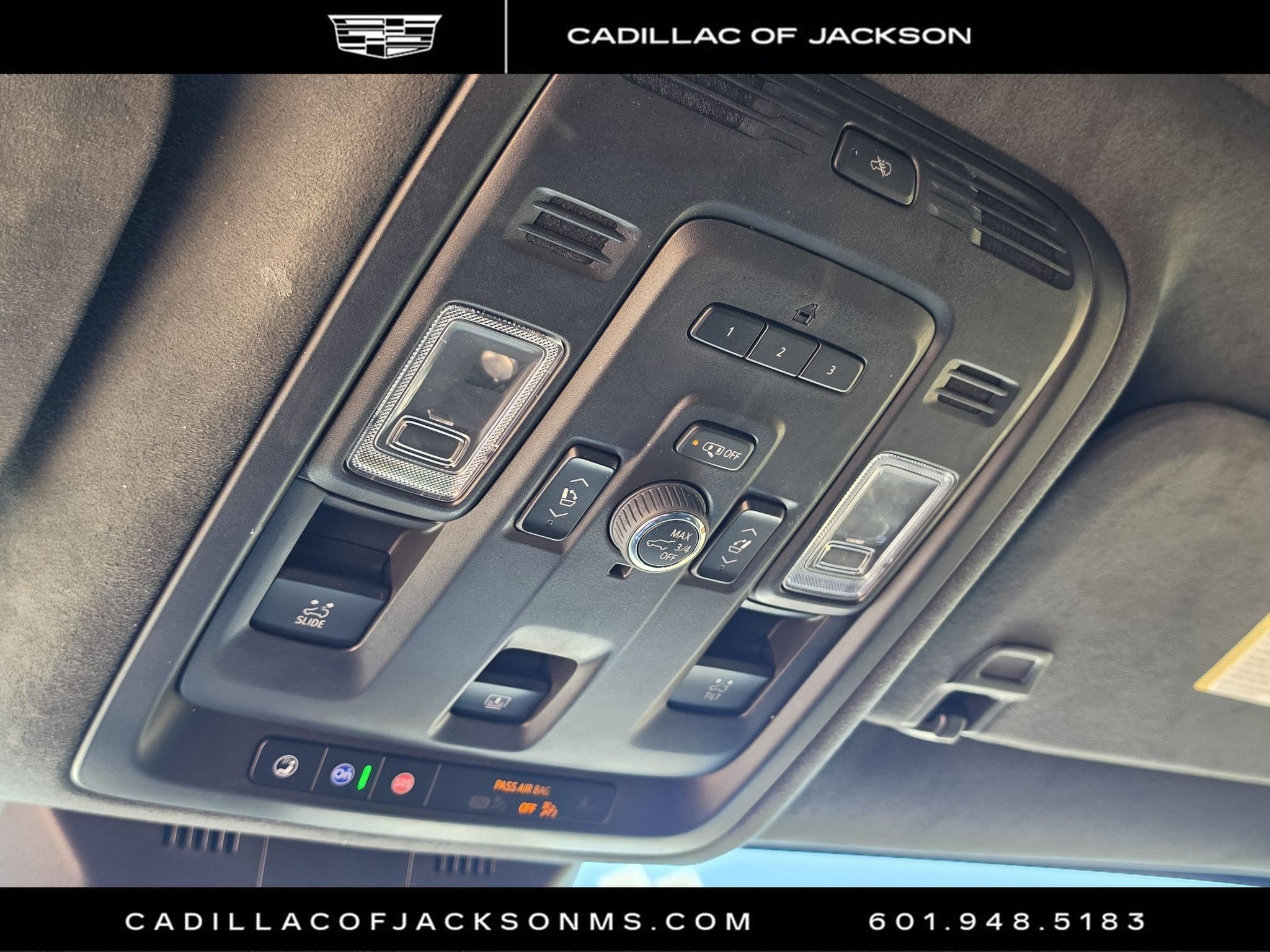 Certified 2023 Cadillac Escalade Premium Luxury Platinum AWD/4WD image 27