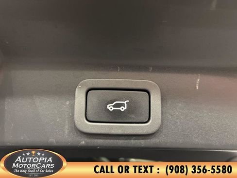 Used 2021 Jaguar F-PACE SVR AWD/4WD image 20