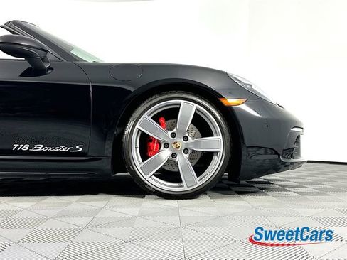 Used 2025 Porsche 718 Boxster S RWD image 48