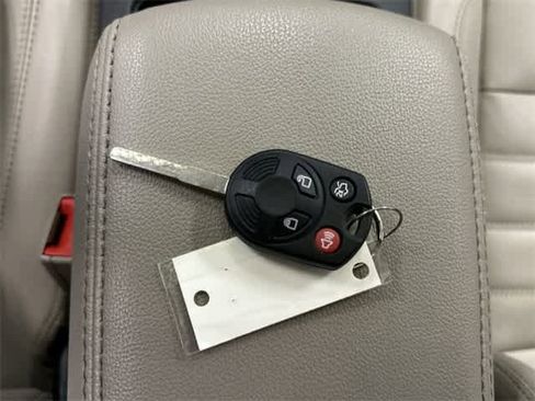 Used 2018 Ford Escape SEL image 32