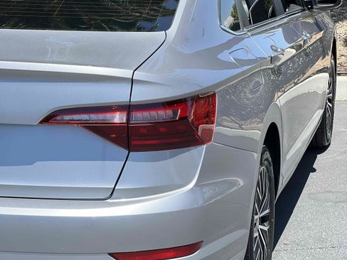 Used 2021 Volkswagen Jetta SE FWD image 56