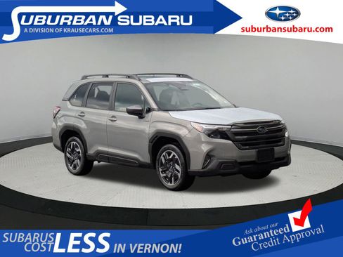 Certified 2025 Subaru Forester Premium image 1