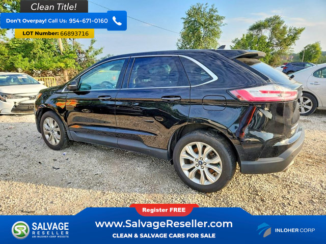 Used 2022 Ford Edge Titanium AWD/4WD image 3