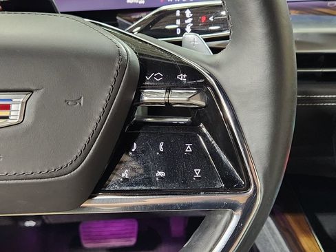 Used 2025 Cadillac Escalade ESV Sport Platinum image 56