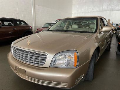 Used 2005 Cadillac De Ville w/ Equipment Group
