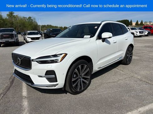Used 2023 Volvo XC60 B5 Ultimate w/ Climate Package image 1