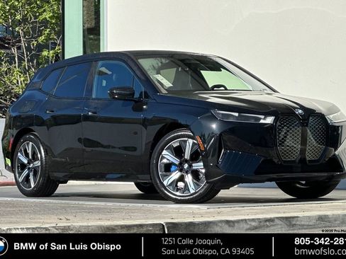 Used 2023 BMW iX xDrive50 w/ Premium Package AWD/4WD image 1