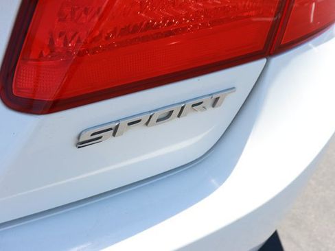 Used 2015 Honda Accord Sport image 8