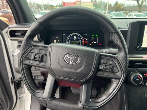 New 2026 Toyota Tacoma SR5 AWD/4WD image 13