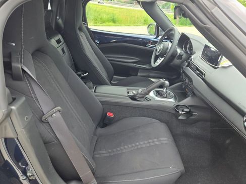 New 2026 MAZDA MX-5 Miata Club w/ Interior Package RWD image 4
