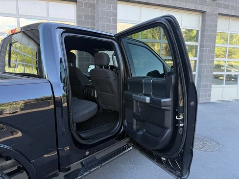 Used 2018 Ford F150 XLT w/ Equipment Group 302A Luxury AWD/4WD image 37