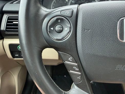 Used 2015 Honda Accord EX-L image 20