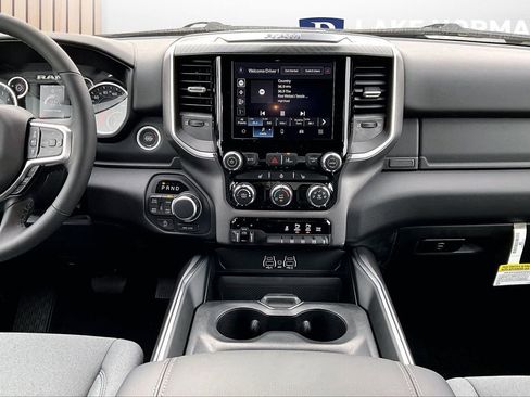 New 2026 RAM 1500 Big Horn AWD/4WD image 13