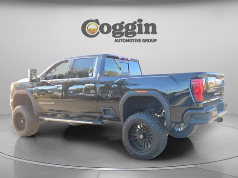 New 2026 GMC Sierra 2500 Denali w/ Technology Package AWD/4WD image 3