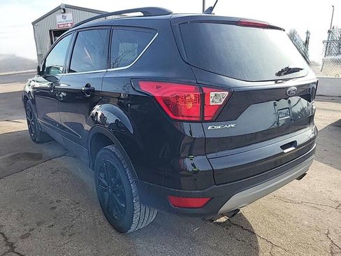 Used 2019 Ford Escape SEL image 2