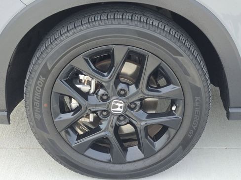 Certified 2024 Honda HR-V Sport image 11