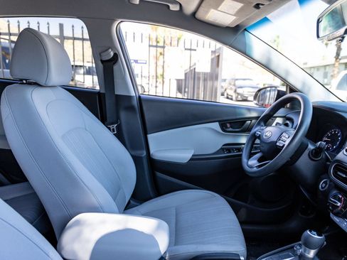 Used 2023 Hyundai Kona SEL FWD image 32