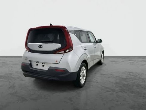 Used 2020 Kia Soul S FWD image 3