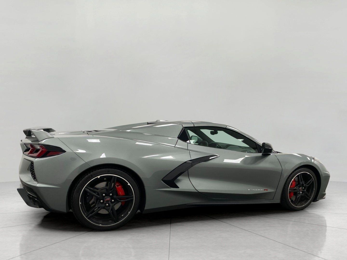Used 2023 Chevrolet Corvette Stingray Preferred Conv w/ Z51 Performance Package RWD image 3