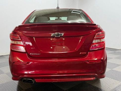 Used 2020 Chevrolet Sonic LT w/ Convenience Package image 10