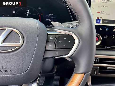 Used 2025 Lexus RX 350 Premium Plus w/ Convenience Package FWD image 20