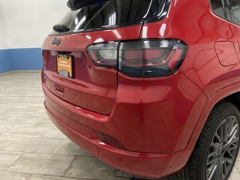 Certified 2024 Jeep Compass Limited w/ High Altitude Package image 32