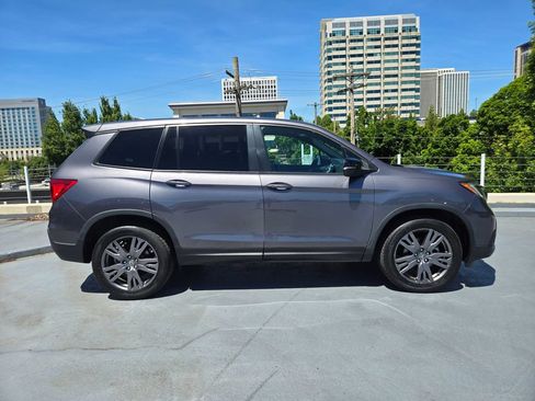 Used 2021 Honda Passport EX-L image 2