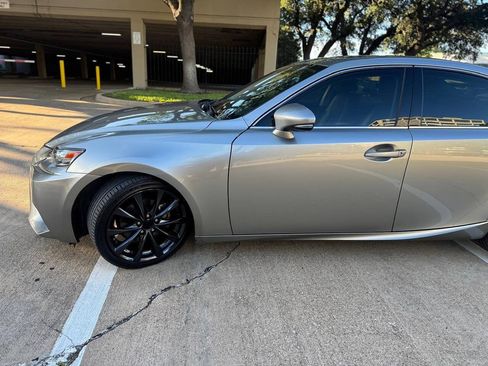 Used 2015 Lexus IS 250 w/ Navigation System Package RWD image 4