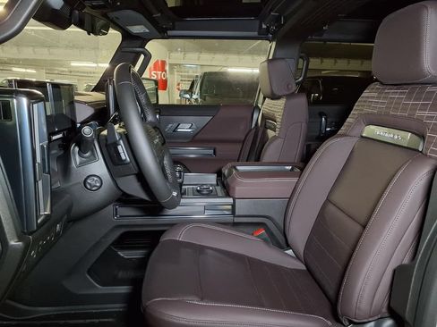 New 2026 GMC Hummer EV SUV AWD/4WD image 15