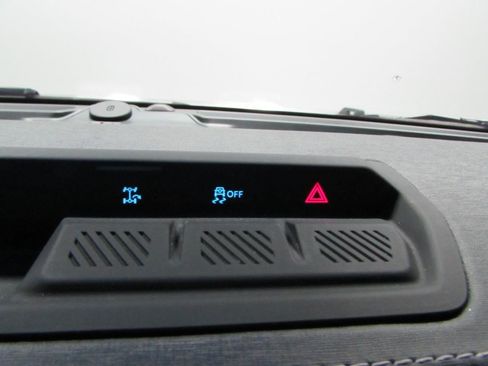 New 2025 Ford Bronco Outer Banks AWD/4WD image 26