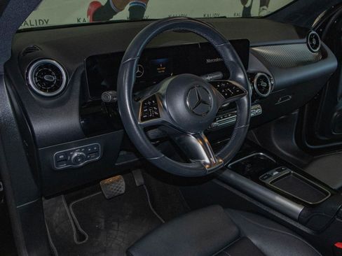 Used 2025 Mercedes-Benz GLA 250 image 5