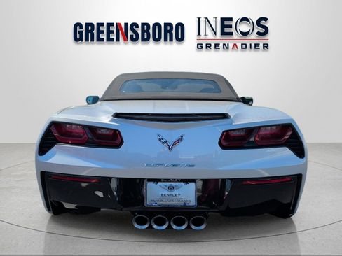 Used 2019 Chevrolet Corvette Stingray Convertible w/ 2LT Preferred Equipment Group RWD image 4