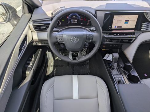 New 2026 Toyota Camry SE FWD image 13
