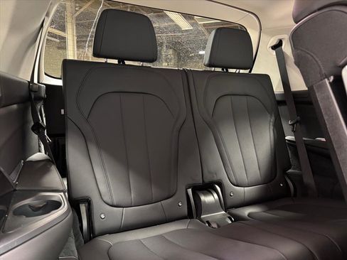 Used 2022 BMW X7 xDrive40i image 41