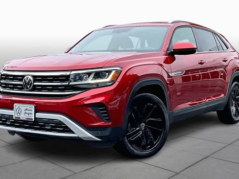 Certified 2022 Volkswagen Atlas Cross Sport SE w/ Black Wheel Package image 1