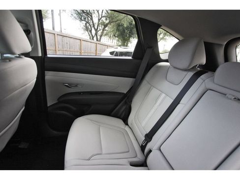 Certified 2026 Hyundai Tucson SEL FWD image 13