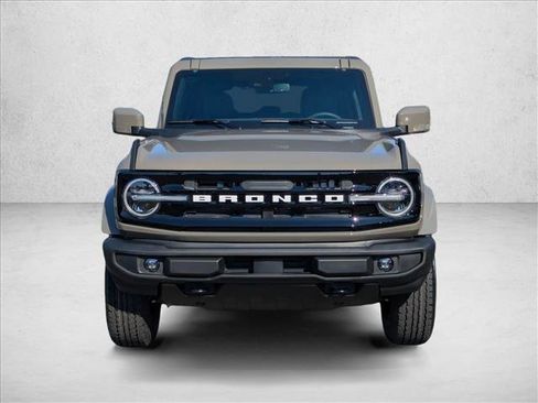 New 2025 Ford Bronco Outer Banks image 5