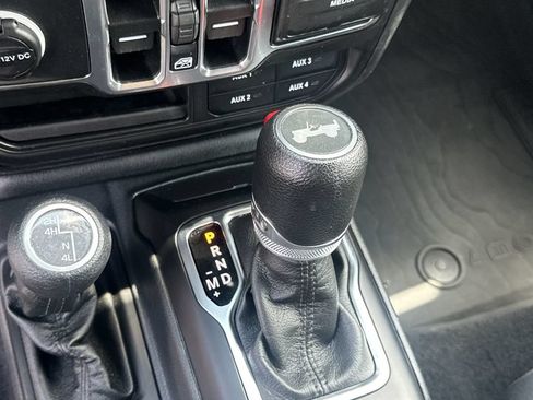 Used 2023 Jeep Wrangler Unlimited Sport w/ Sun And Sound Package AWD/4WD image 29