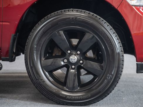 Used 2015 RAM 1500 Express image 22