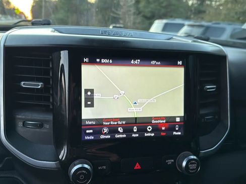 Used 2021 RAM 1500 Big Horn image 30