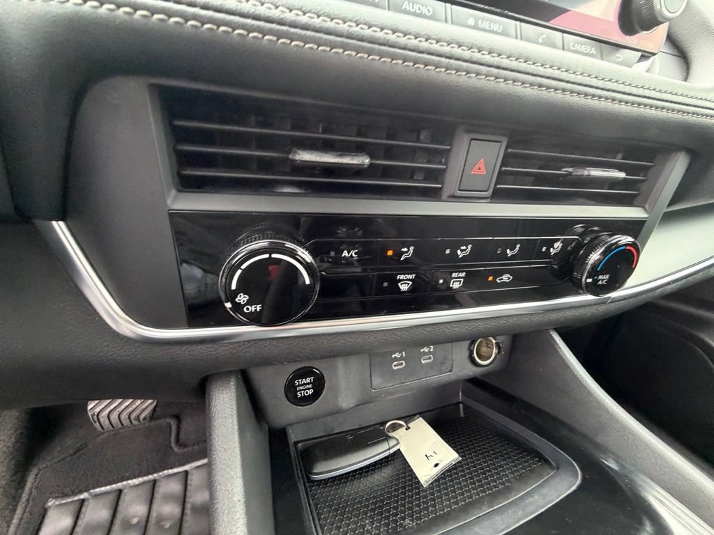 Used 2024 Nissan Rogue S AWD/4WD image 20